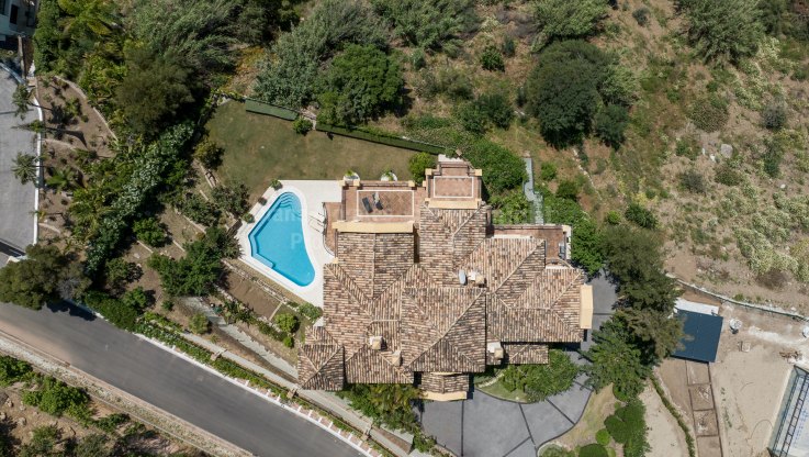 Classic villa with character and panoramic views - Villa for sale in Vega del Colorado, Benahavis