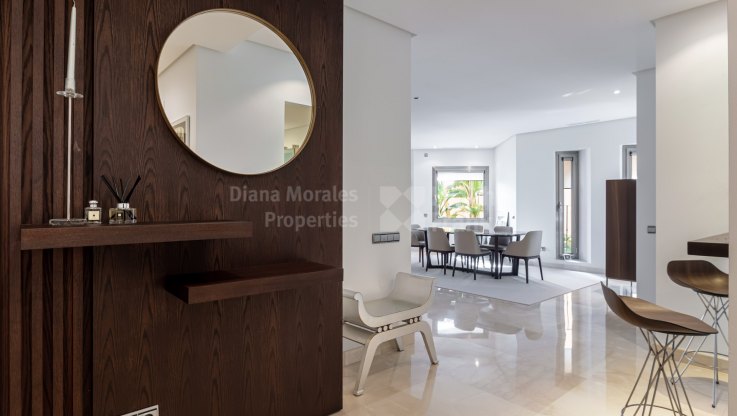 Apartamento de lujo en urbanización segura - Apartamento en venta en Mansion Club, Marbella Milla de Oro