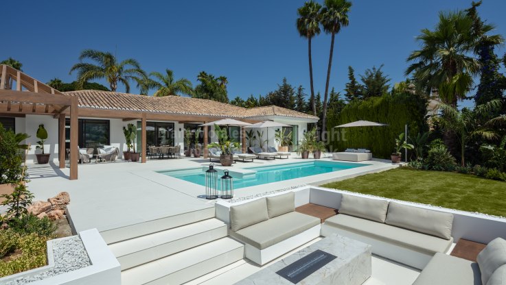 Schönes Haus im mediterranen Stil in Las Brisas - Villa zum Verkauf in Las Brisas, Nueva Andalucia