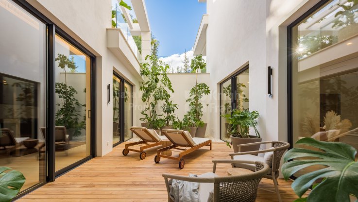 Elegant eingerichtete Villa in El Paraíso - Villa zum Verkauf in El Paraiso, Estepona