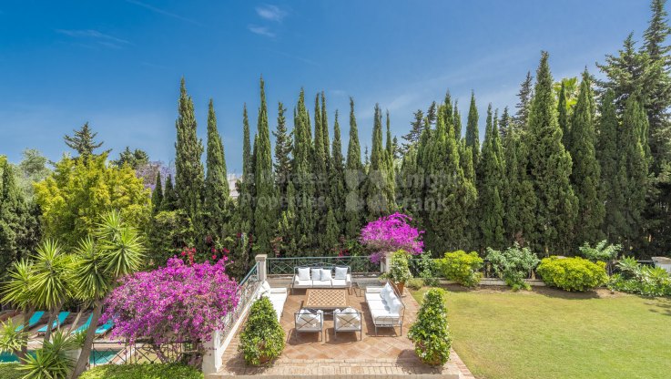Charmantes Familienhaus in prestigeträchtiger Lage - Villa zum Verkauf in La Carolina, Marbella Goldene Meile