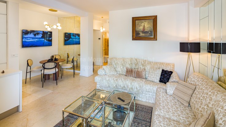 Charmant appartement près de l'hôtel Puente Romano - Appartement à vendre à Señorio de Marbella, Marbella Golden Mile