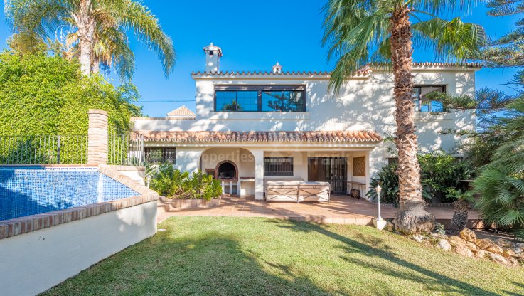 Charming Villa in Nueva Andalucia