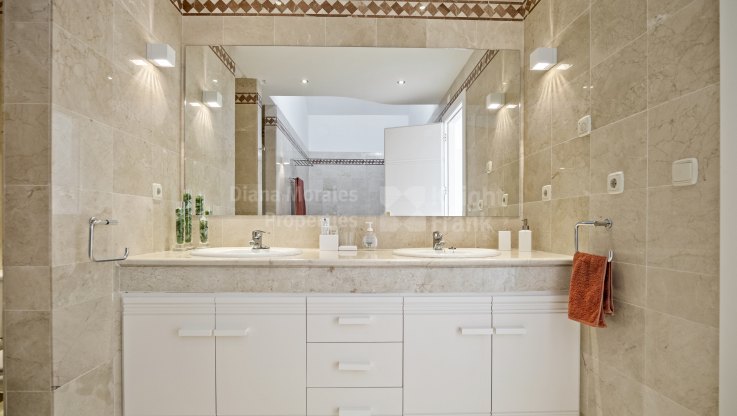 Penthouse in Altamira - Zweistöckiges Penthouse zur Miete in Altamira, Marbella Ost
