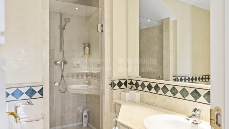 Penthouse in Altamira - Zweistöckiges Penthouse zur Miete in Altamira, Marbella Ost
