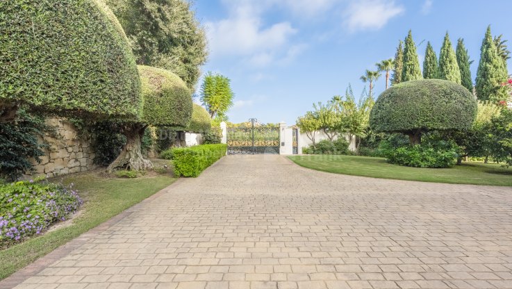 Exceptional villa for sale in Los Picos - Villa for sale in Los Picos, Marbella Golden Mile