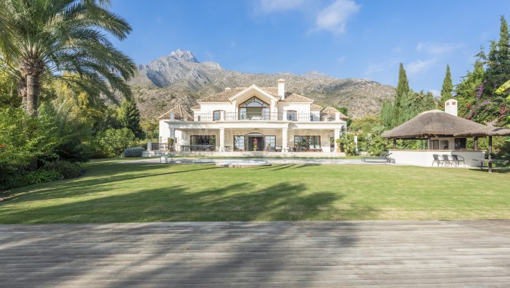 Exceptional villa for sale in Los Picos - Villa for sale in Los Picos, Marbella Golden Mile