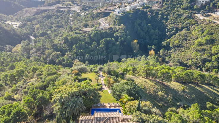Cortijo style villa in Marbella Club Golf Resort - Villa for sale in Marbella Club Golf Resort, Benahavis