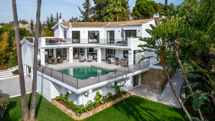 Brand new villa in Paraíso Medio - Villa for sale in Paraiso Medio, Estepona