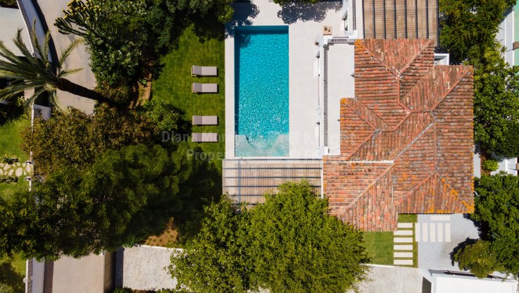 Charmante Villa in Gehweite zum Strand - Villa zum Verkauf in Marbella - Puerto Banus