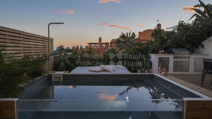Appartement rénové à La Cerquilla - Appartement à vendre à Palacetes Los Belvederes, Nueva Andalucia