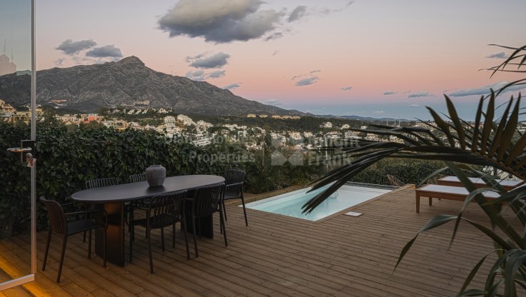 Renovierte Wohnung in La Cerquilla - Wohnung zum Verkauf in Palacetes Los Belvederes, Nueva Andalucia