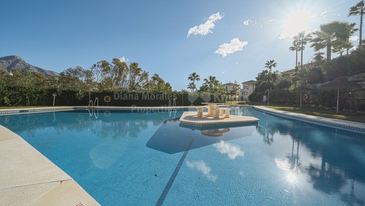 Renovierte Wohnung in La Cerquilla - Wohnung zum Verkauf in Palacetes Los Belvederes, Nueva Andalucia