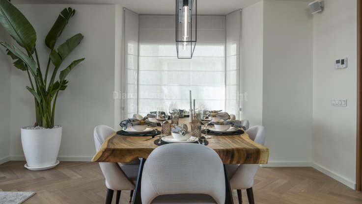 Newly Refurbished Townhouse in the Golden Mile - Town House for sale in Club Sierra, Marbella Golden Mile