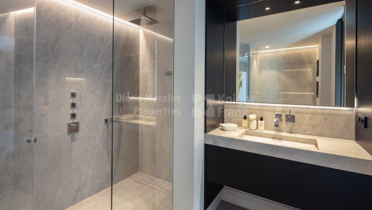 Precioso ático en Marina de Puente Romano - Atico Duplex en venta en Marina de Puente Romano, Marbella Milla de Oro