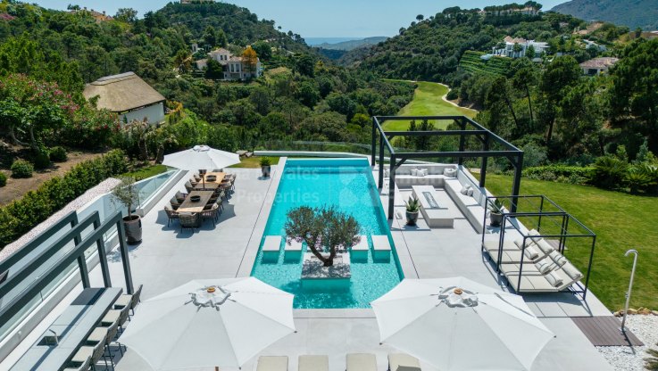Exquisita villa en La Zagaleta: una mezcla perfecta de lujo y serenidad - Villa en venta en La Zagaleta, Benahavis
