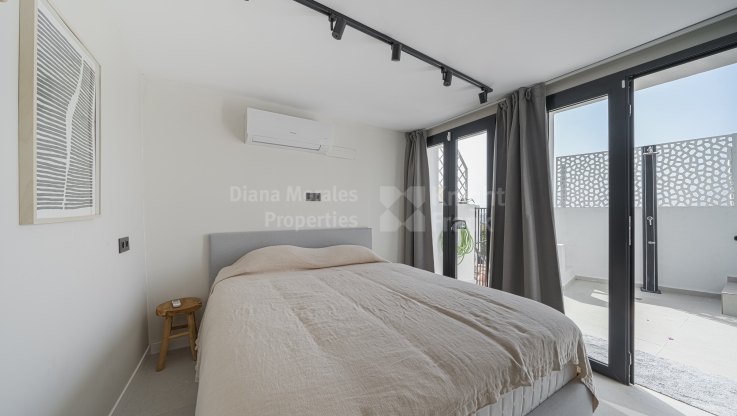 Exquisitely decorated triplex with open views - Triplex for sale in La Campana, Nueva Andalucia