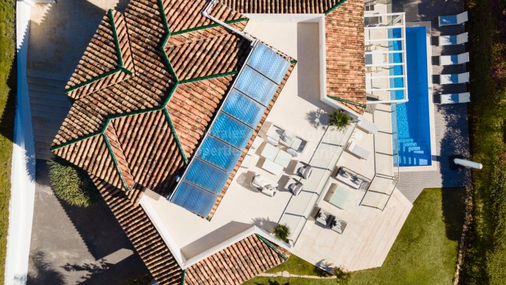 Bonita villa reformada en Las Brisas con vistas al mar - Villa en venta en Las Brisas, Nueva Andalucia