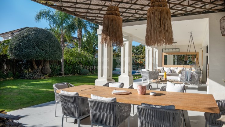 Villa à vendre dans Guadalmina baja/Casasola - Villa à vendre à Casasola, Estepona