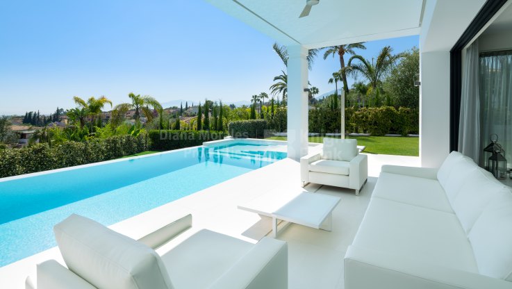 Espaciosa villa moderna en Rocío de Nagüeles - Villa en venta en Rocio de Nagüeles, Marbella Milla de Oro