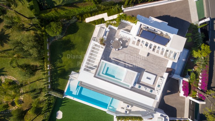 Espaciosa villa moderna en Rocío de Nagüeles - Villa en venta en Rocio de Nagüeles, Marbella Milla de Oro