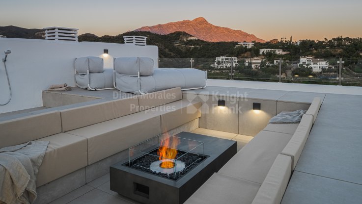 Penthouse with large solarium in La Quinta - Penthouse for sale in La Quinta, Benahavis
