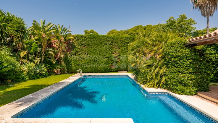 Villa in Las Mimosas - Villa for sale in Las Mimosas, Marbella - Puerto Banus