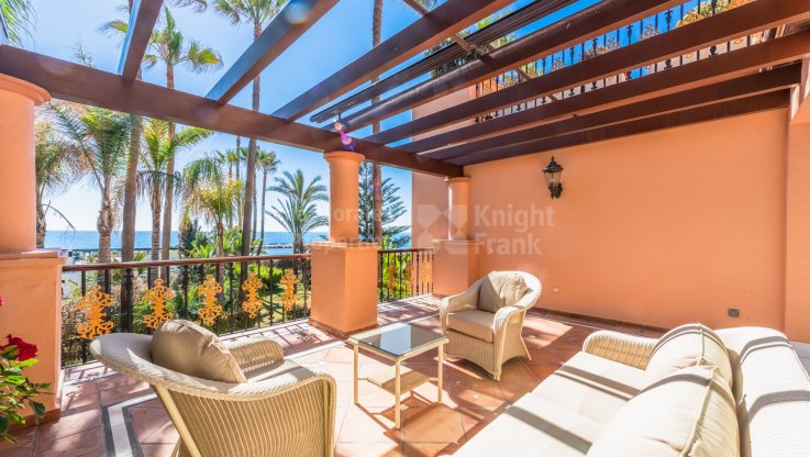 Superbe propriété dans un complexe en bord de mer - Appartement à vendre à Casa Nova, Marbella - Puerto Banus