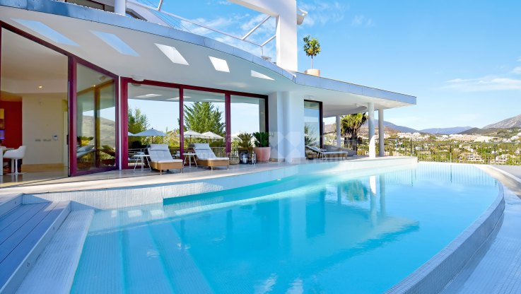 Villa de style ultra moderne à Nueva Andalucia - Villa à louer à Nueva Andalucia