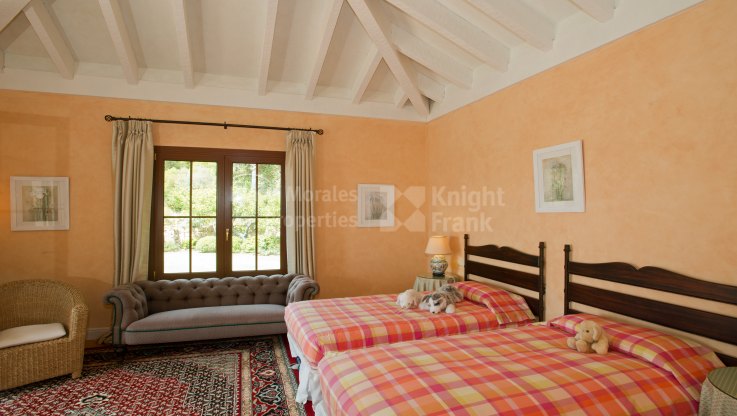 Five-bedroom Enchanting Villa in La Zagaleta - Villa for sale in La Zagaleta, Benahavis