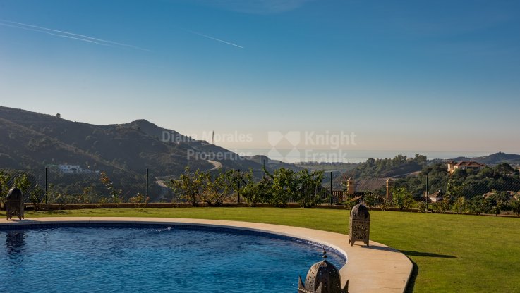 Captivating Villa - Villa for sale in Marbella Club Golf Resort, Benahavis