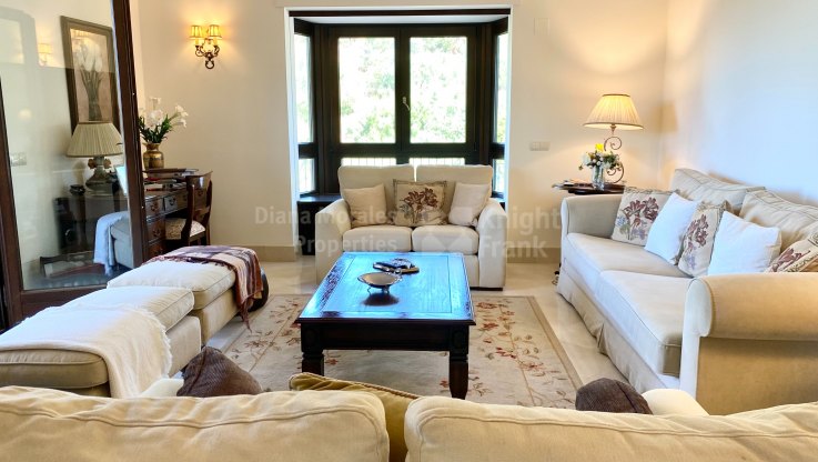 Une villa captivante - Villa à vendre à Marbella Club Golf Resort, Benahavis