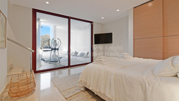 Villa de style contemporain à Nueva Andalucia - Villa à vendre à Nueva Andalucia