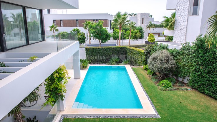 Newly built modern style house - Villa for sale in La Alqueria, Benahavis