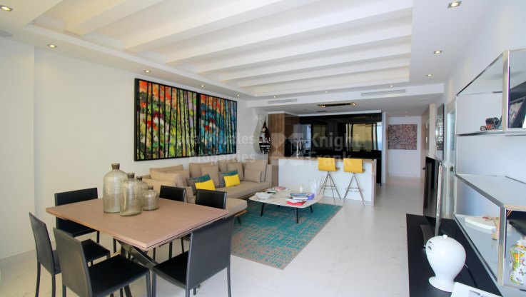 Apartment mit Meerblick in erster Linie Puerto Banus - Wohnung in Marbella - Puerto Banus