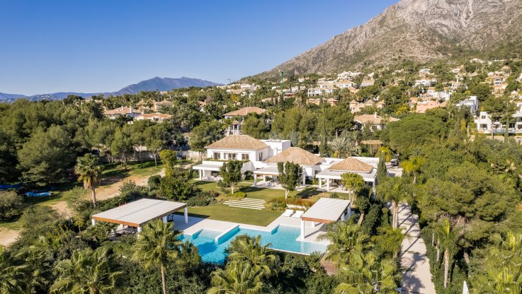 Perfekte Lage für eine Villa in gated community - Villa zum Verkauf in La Quinta de Sierra Blanca, Marbella Goldene Meile