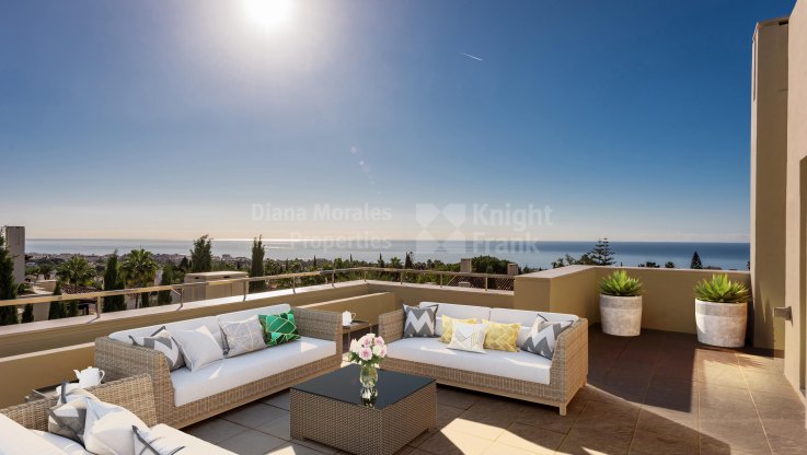 Exklusives Duplex-Penthouse mit Panoramaausblick in Imara