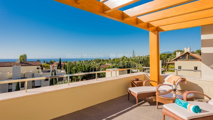Exclusivo ático dúplex con vistas panorámicas en Imara - Atico Duplex en venta en Imara, Marbella Milla de Oro