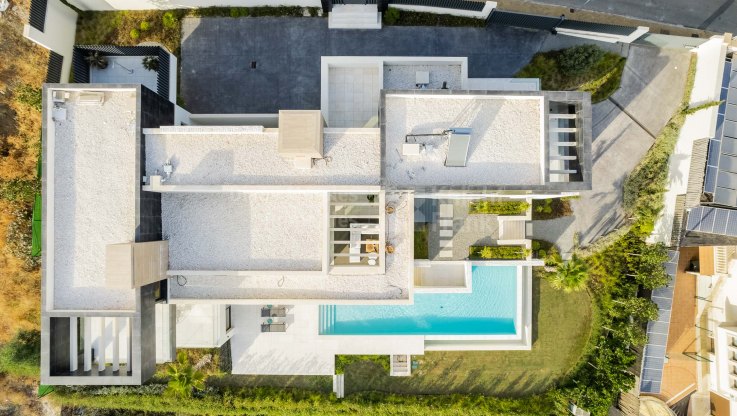 Nouvelle maison familiale moderne à la pointe de la technologie - Villa à vendre à La Alqueria, Benahavis