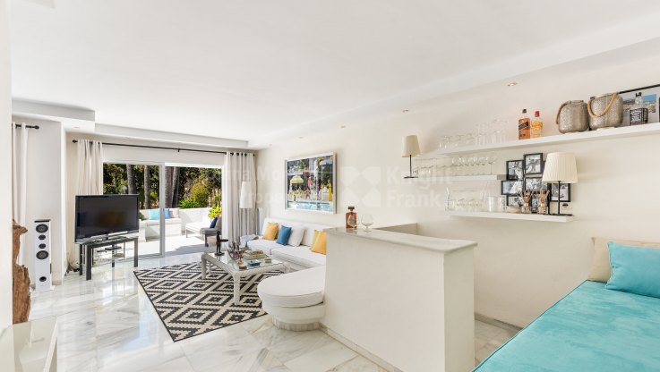 Apartamento triplex cerca de la playa - Triplex en venta en Jardines de las Fuentes, Marbella - Puerto Banus