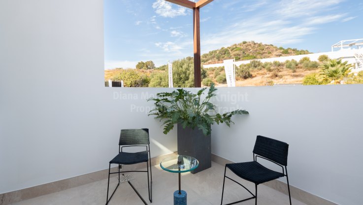 Three bedroom townhouse in gated community - Town House for sale in Nueva Andalucia