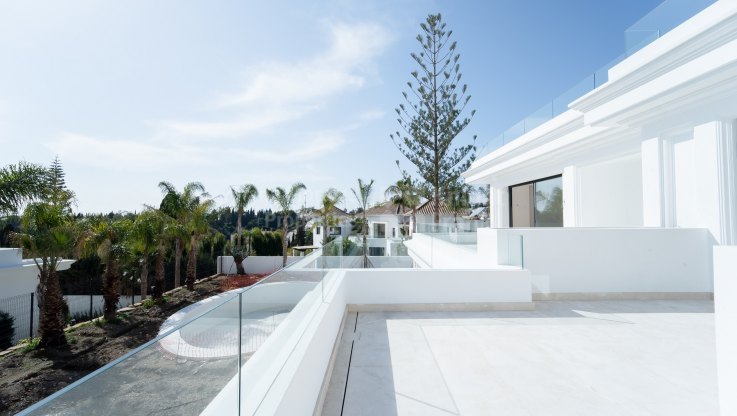 Erstklassige 3-Schlafzimmer-Villa in idealer Lage - Villa zum Verkauf in Las Lomas del Marbella Club, Marbella Goldene Meile