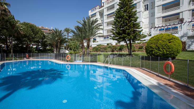 Appartement près de la plage - Appartement à vendre à Playas del Duque, Marbella - Puerto Banus