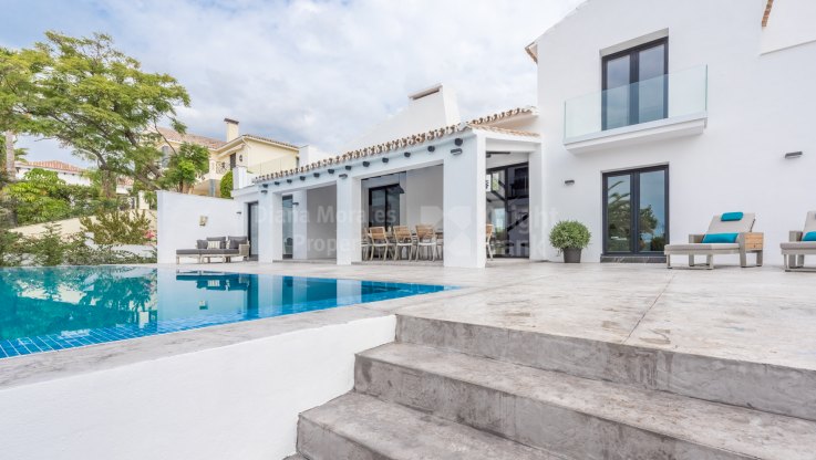 Completely refurbished villa in gated community - Villa for sale in Marbella Hill Club, Marbella Golden Mile