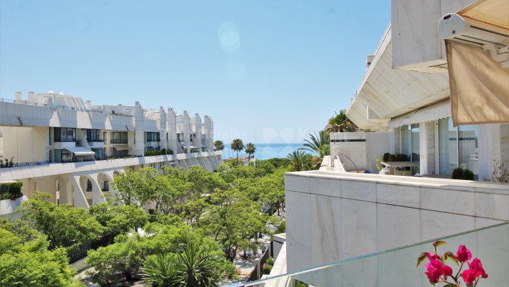 Marbella Centro, Appartement avec vue sur la mer