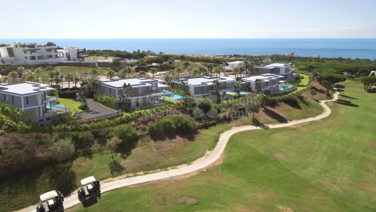 Cabopino, Contemporary villa with sea and golf views