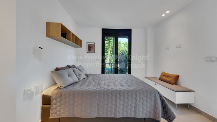Wohnung im skandinavischen Stil in Puerto Banus - Erdgeschosswohnung zum Verkauf in Jardines del Puerto, Marbella - Puerto Banus