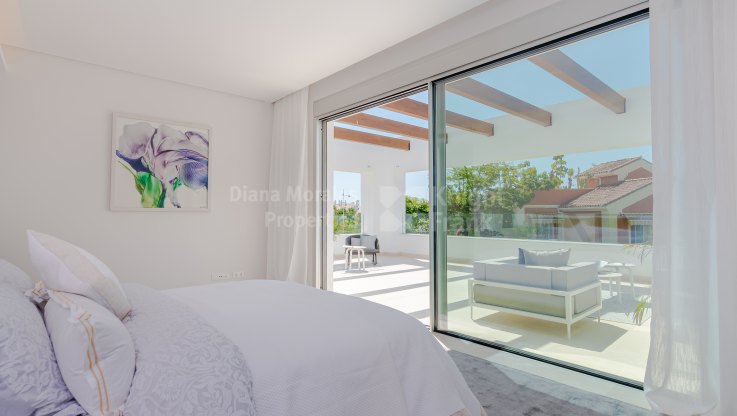 4 bedroom villa with private pool - Villa for sale in Nueva Alcantara, San Pedro de Alcantara