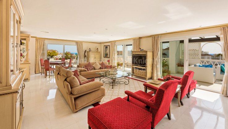 Penthouse avec vues sur la mer - Penthouse duplex à vendre à Playas del Duque, Marbella - Puerto Banus
