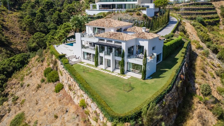 Villa de style contemporain avec vue sur la mer - Villa à vendre à El Madroñal, Benahavis